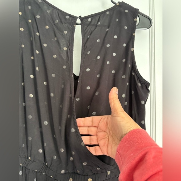 Old Navy  Polka Dot Sleeveless V Neck Romper Jumpsuit, Size: Large - Picture 5 of 15